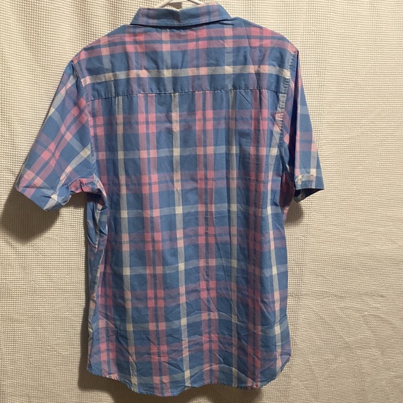 Straightfaded blue and pink short sleeve button down shirt - Picture 2 of 5